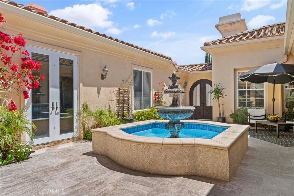 11823 Willard Avenue