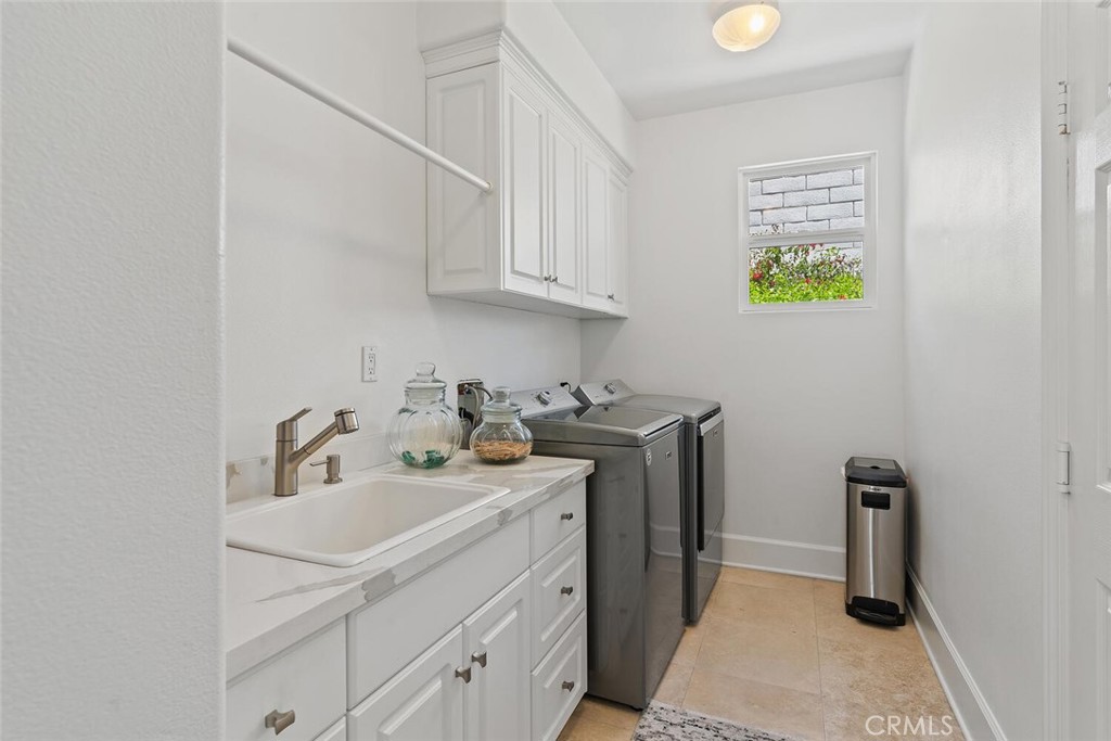 11823 Willard Avenue