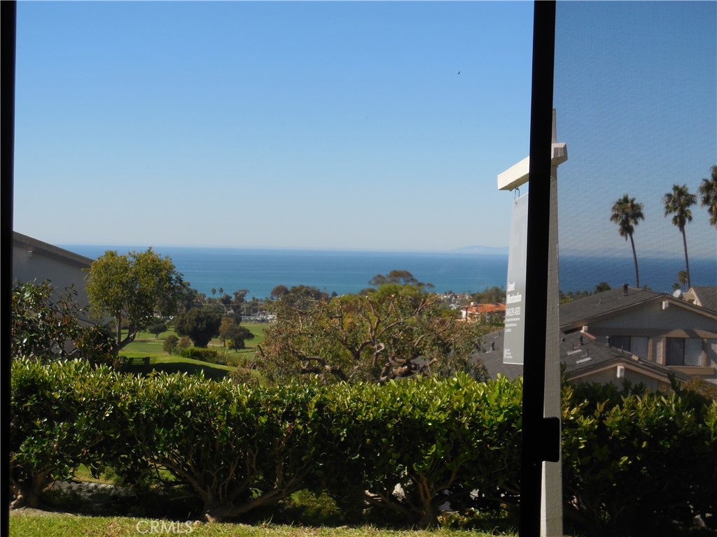 151 Avenida Adobe