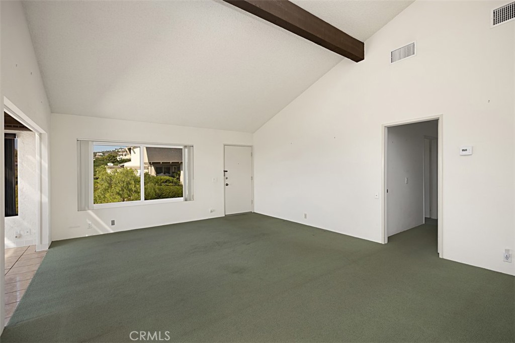 151 Avenida Adobe