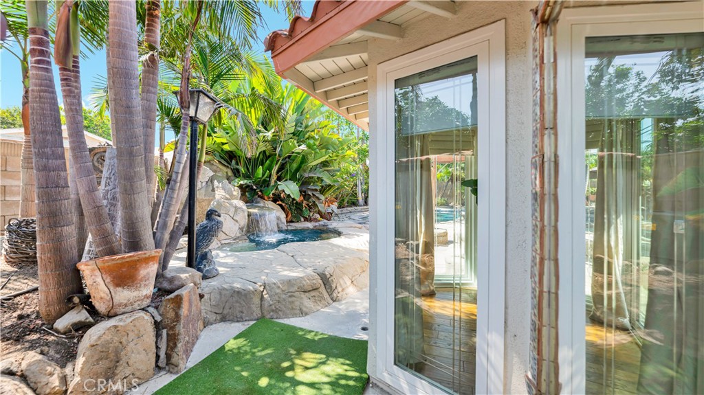 10200 Peregrine Circle