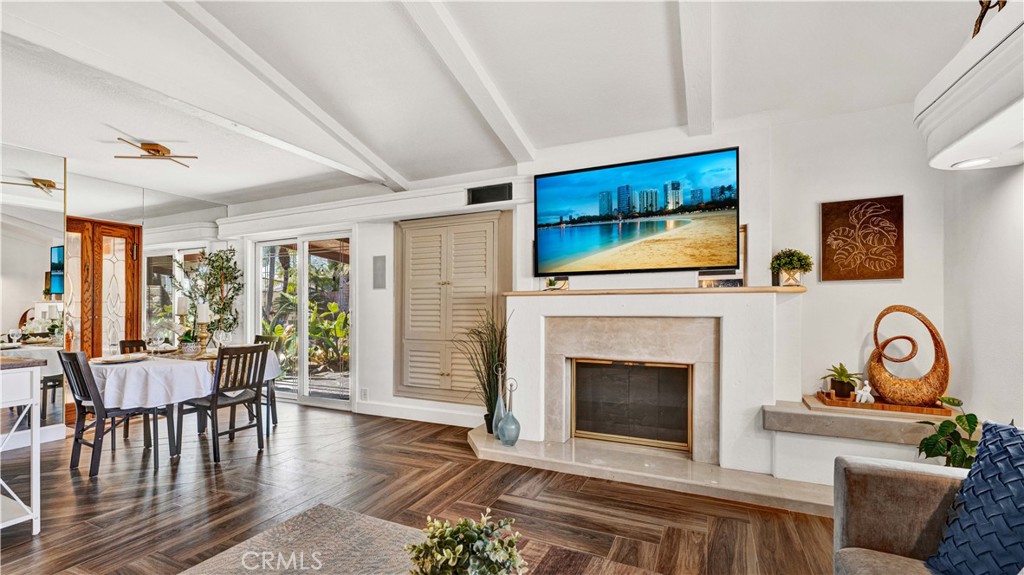 10200 Peregrine Circle