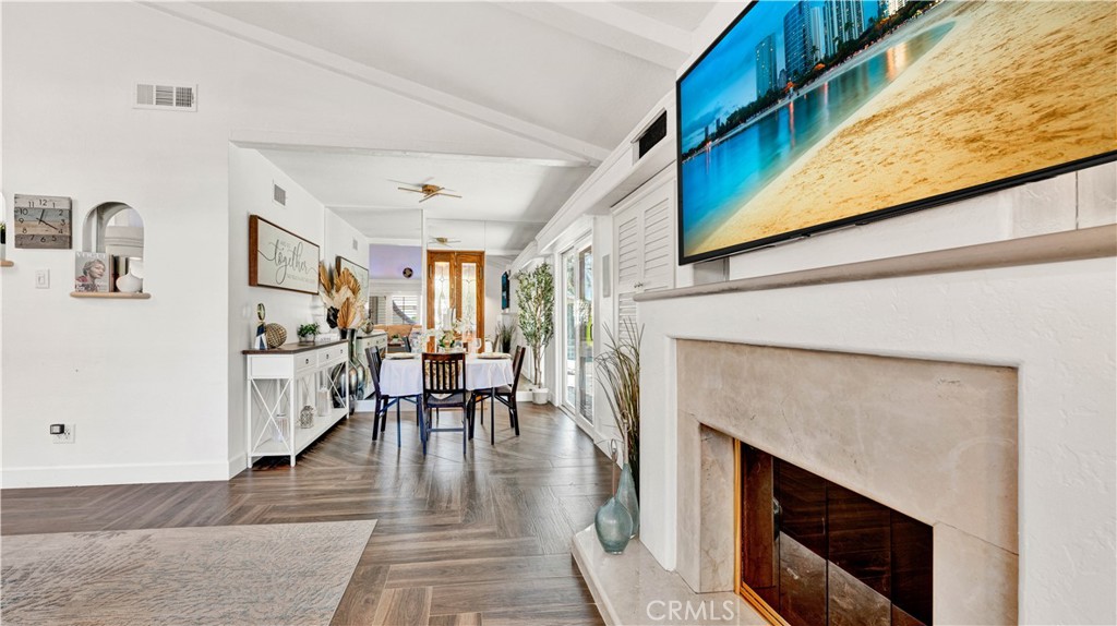10200 Peregrine Circle