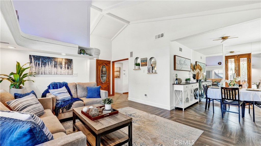 10200 Peregrine Circle