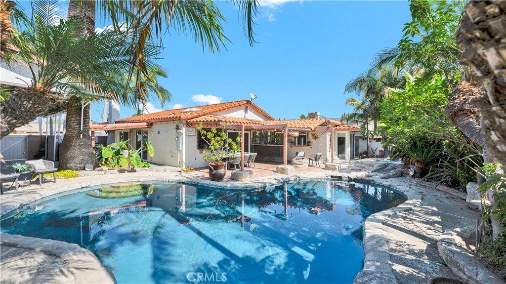10200 Peregrine Circle