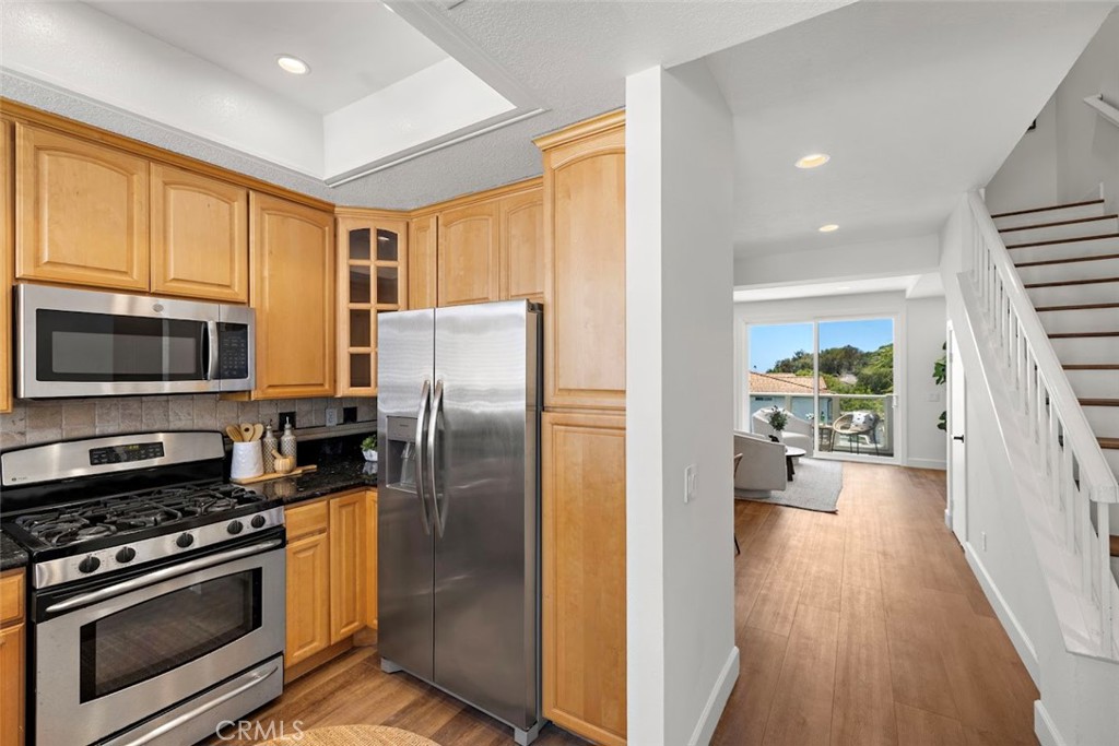 30902 Clubhouse 44J