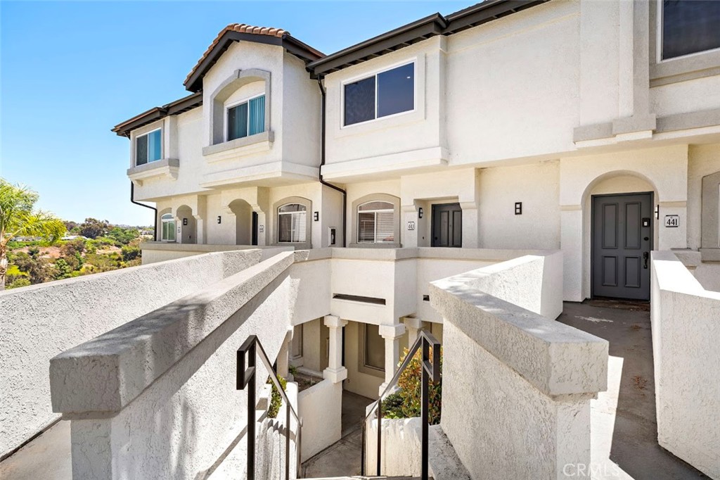 30902 Clubhouse 44J