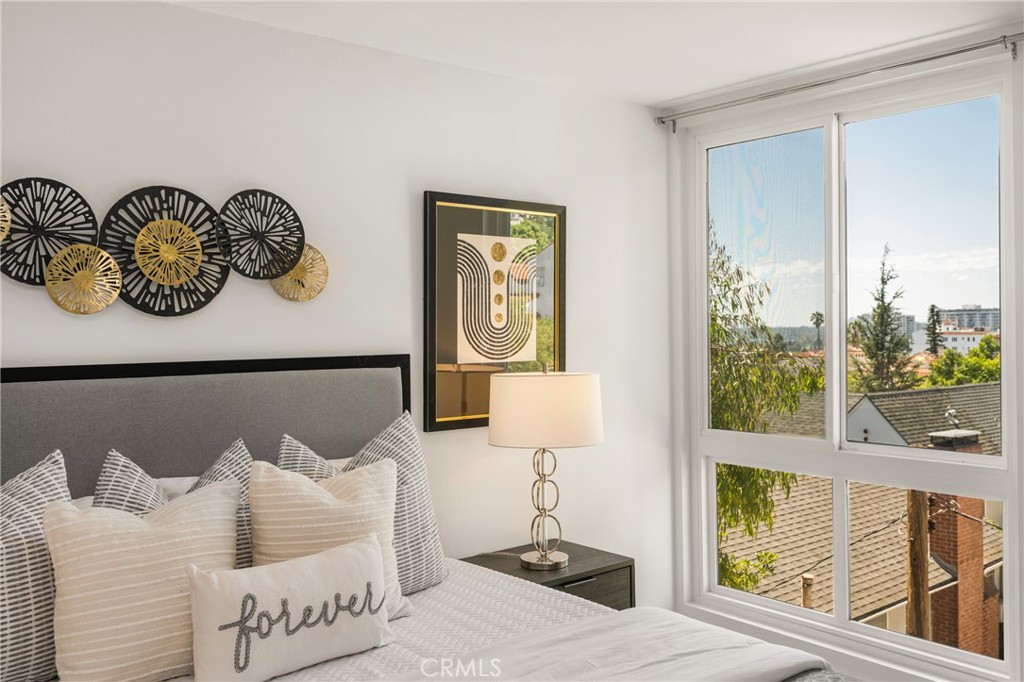 1351 N Crescent Heights Boulevard 313