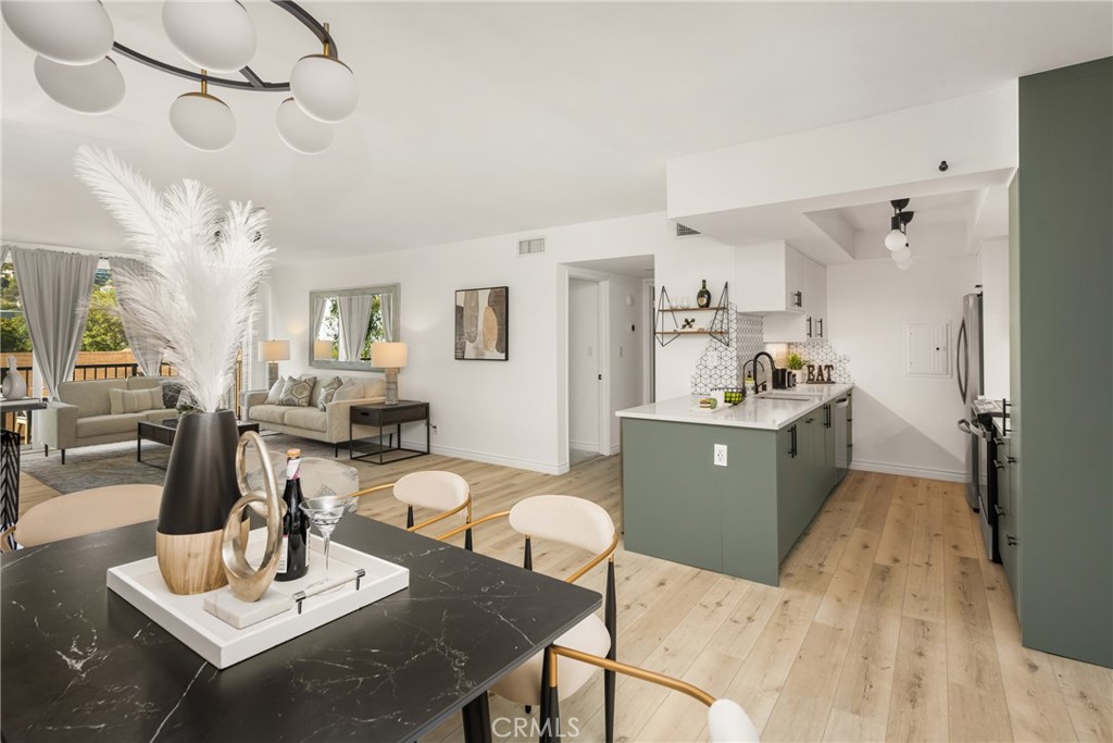 1351 N Crescent Heights Boulevard 313