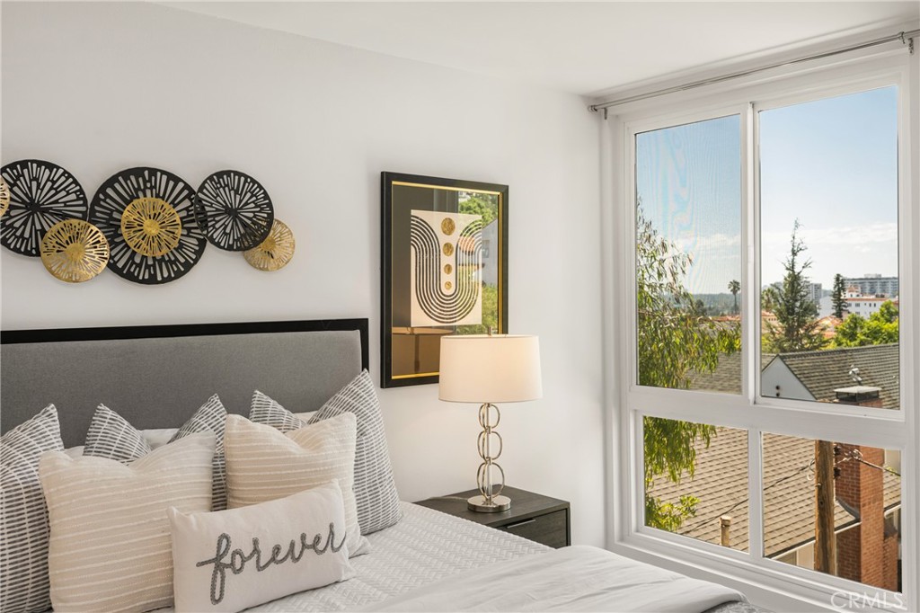 1351 N Crescent Heights Boulevard 313