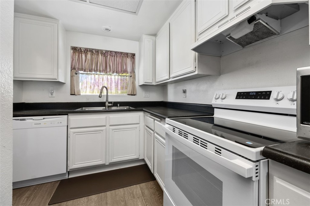 65 Briarwood Lane 86