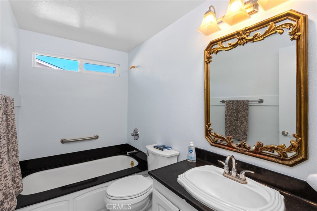 1704 1704 Mcevoy Lane