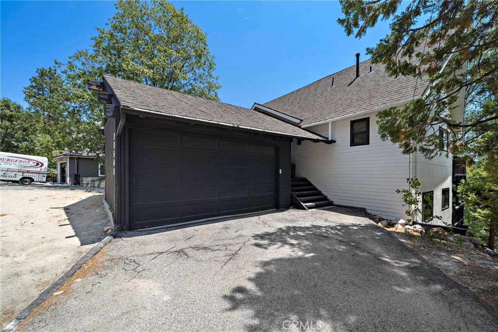 27561 North Bay