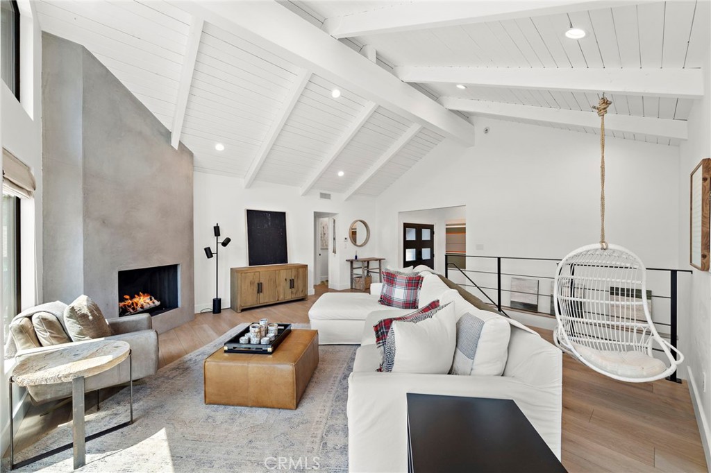 27561 North Bay
