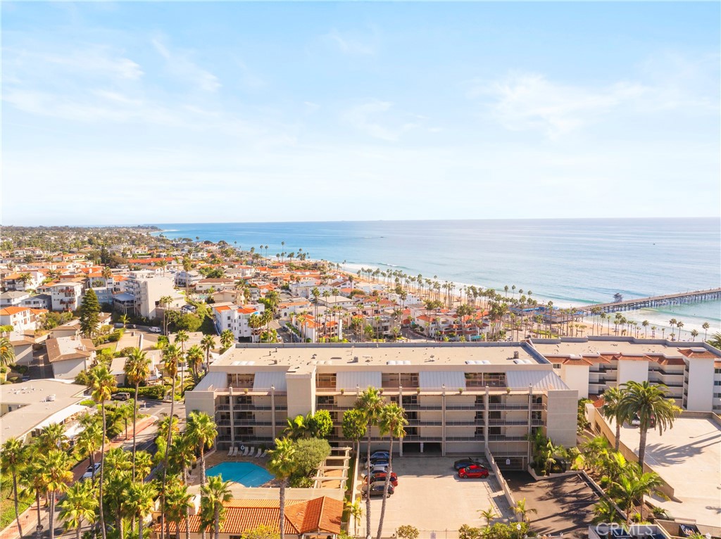 405 Avenida Granada 212