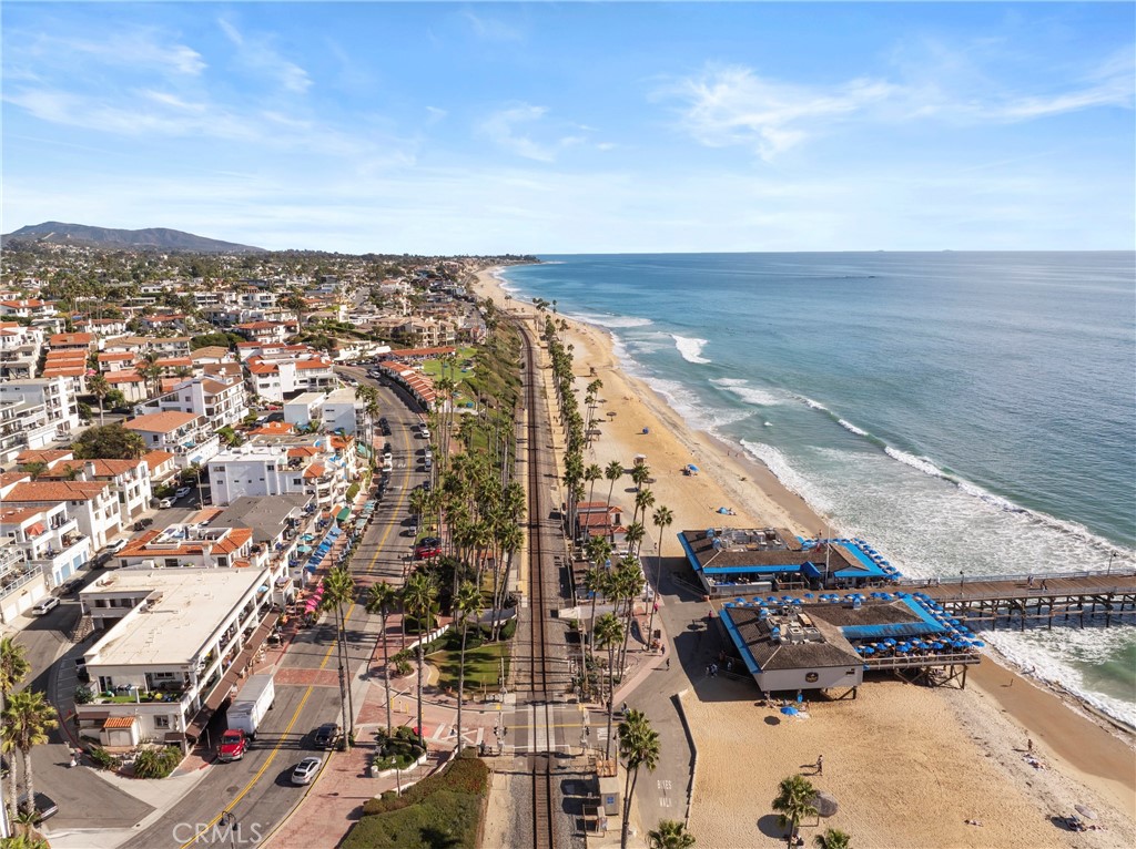 405 Avenida Granada 212