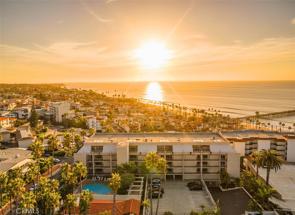 405 Avenida Granada 212