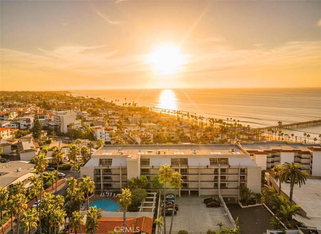 405 Avenida Granada 212