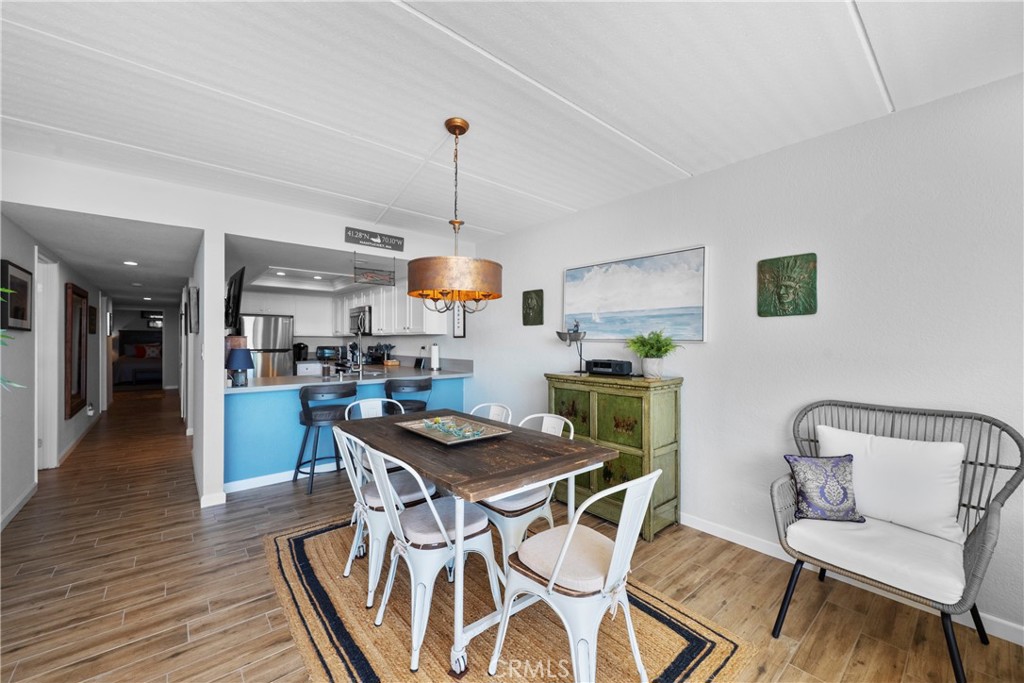 405 Avenida Granada 212