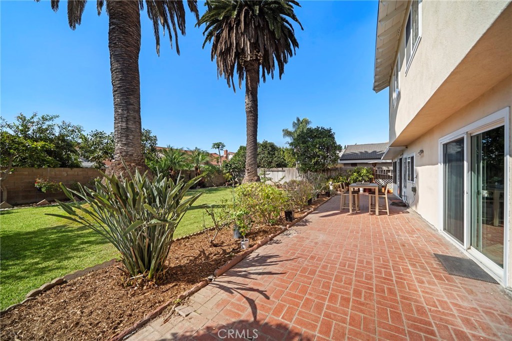 16379 Shadbush Street