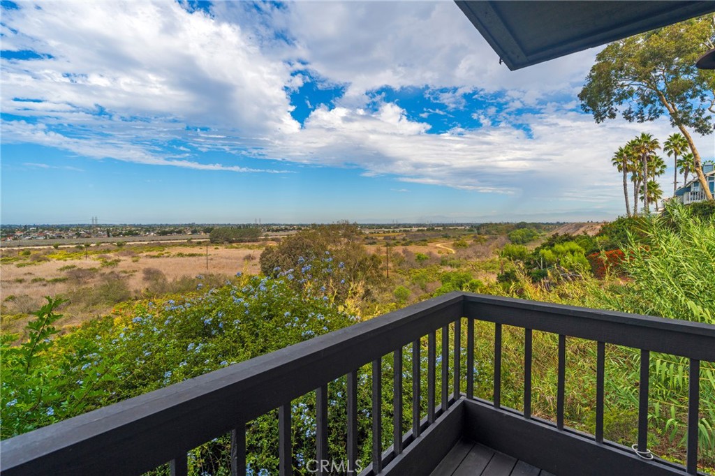 1105 #2 Mesa Bluff