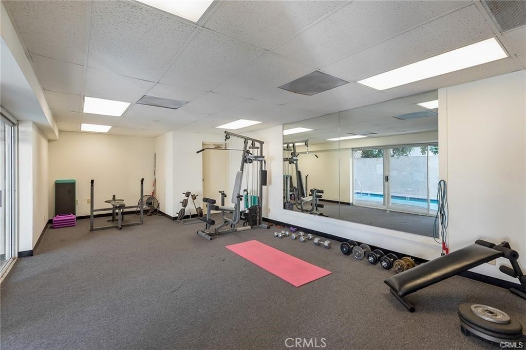11119 Camarillo St Toluca Lake