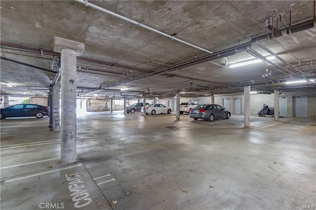 11119 Camarillo St Toluca Lake