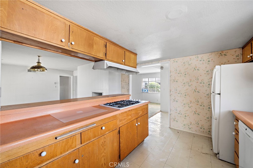 2520 Andover