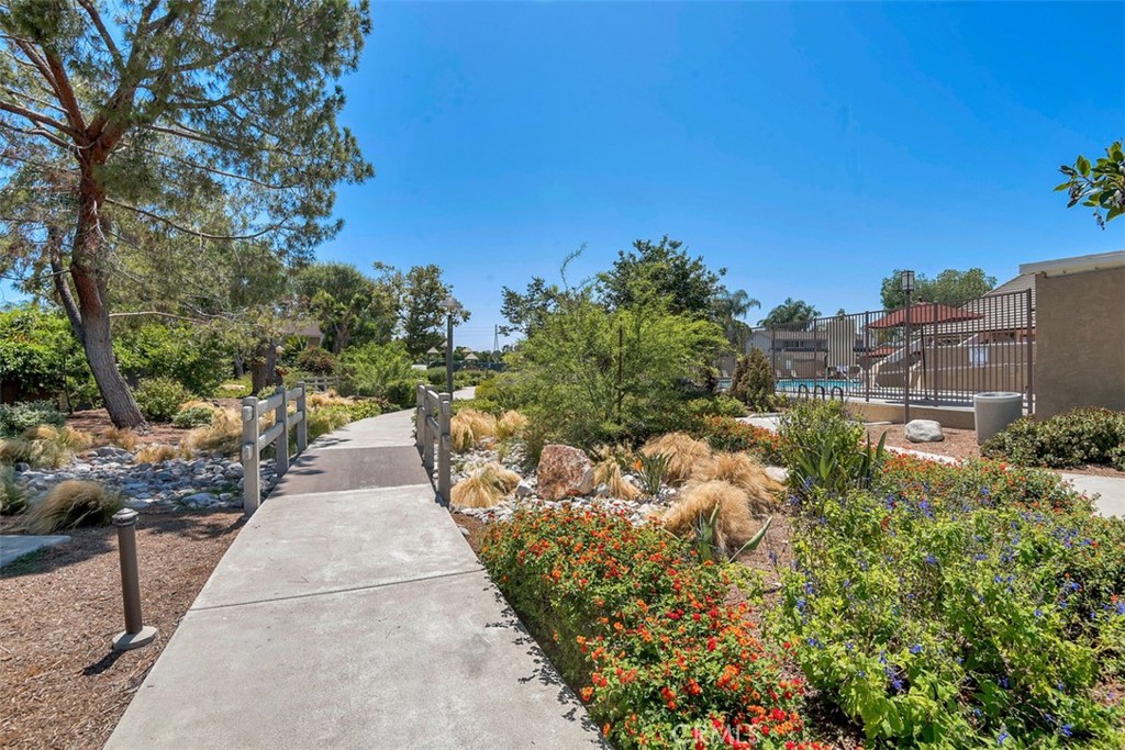 3871 Hendrix Street 2