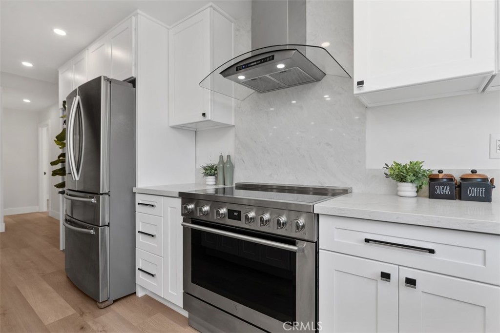 3871 Hendrix Street 2