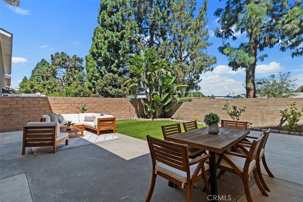 3871 Hendrix Street 2