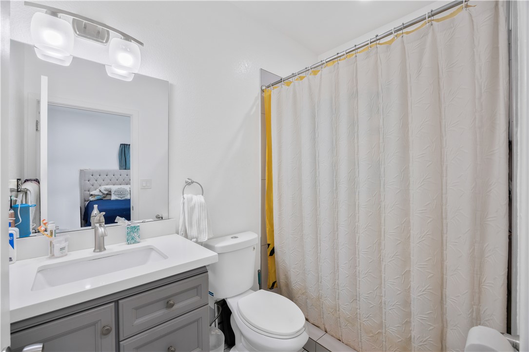 1007 S Magnolia Avenue