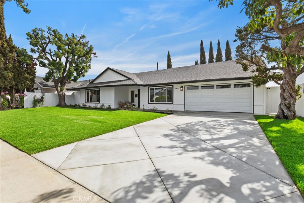 1412 E Quincy Avenue