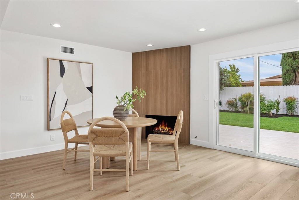 1412 E Quincy Avenue