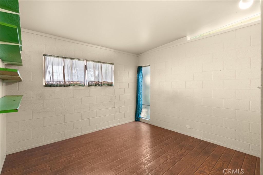 11531 Sunnybrook Lane