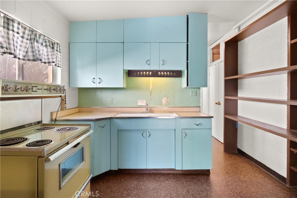 11531 Sunnybrook Lane