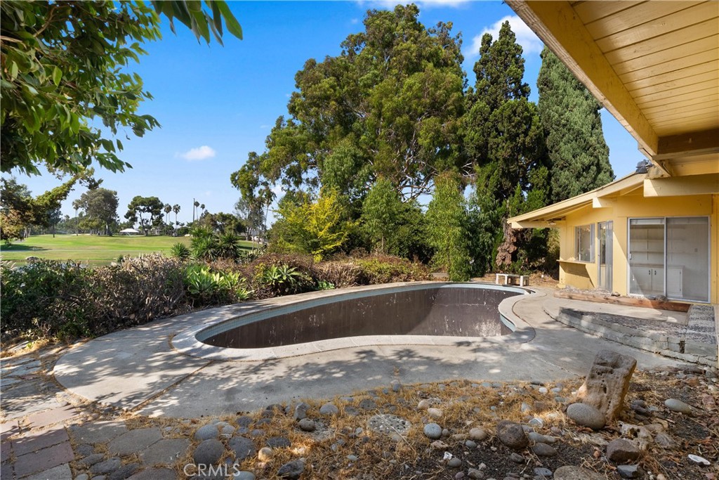 11531 Sunnybrook Lane