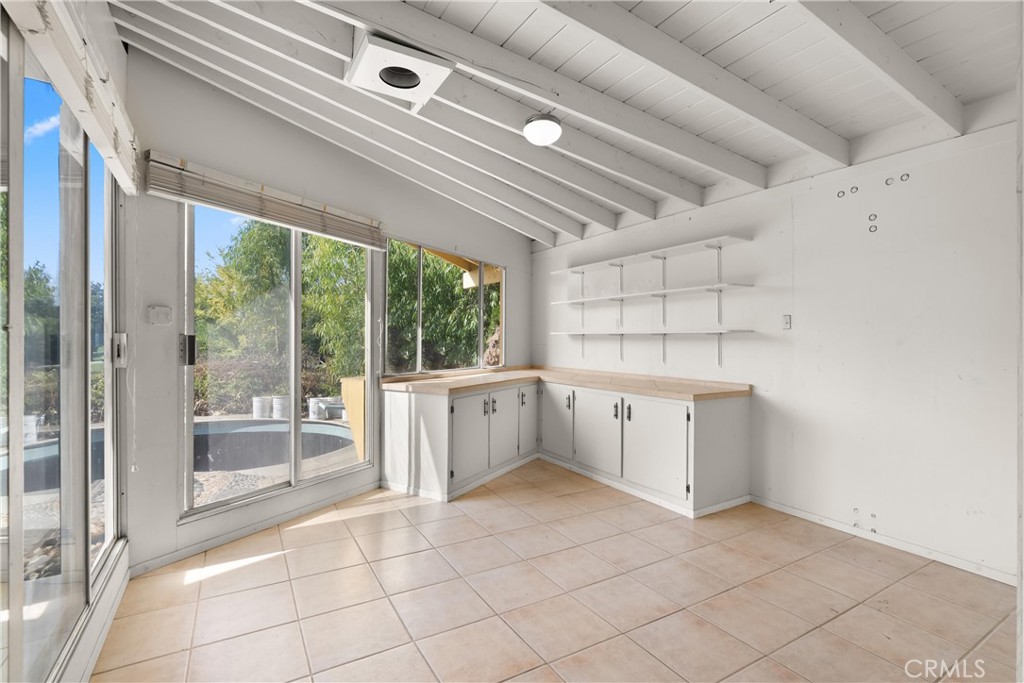 11531 Sunnybrook Lane