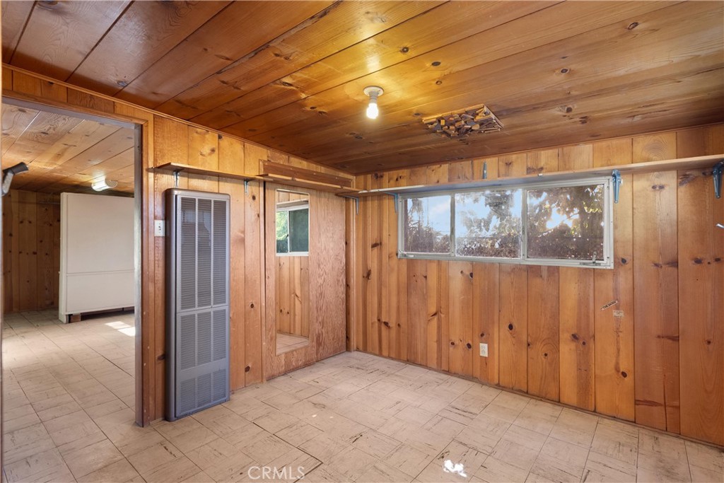 11531 Sunnybrook Lane