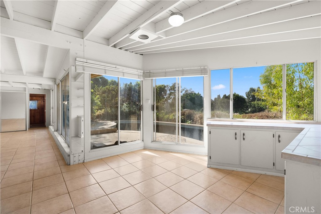 11531 Sunnybrook Lane