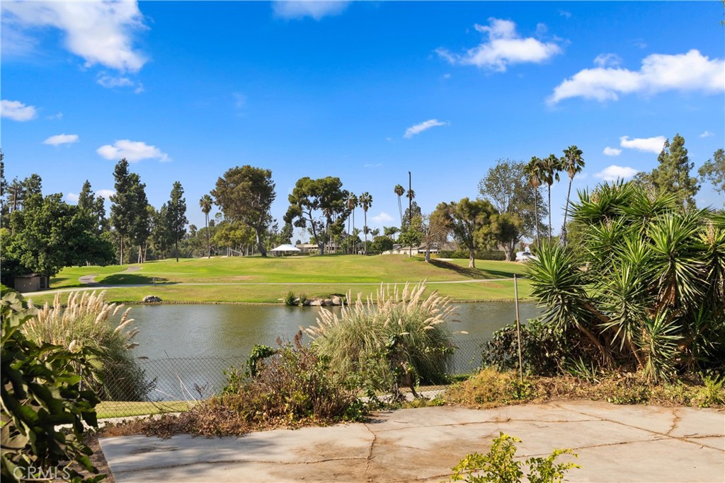 11531 Sunnybrook Lane