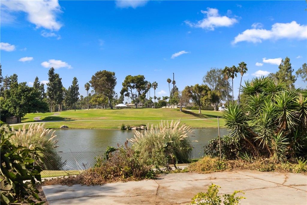 11531 Sunnybrook Lane