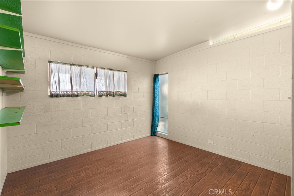 11531 Sunnybrook Lane