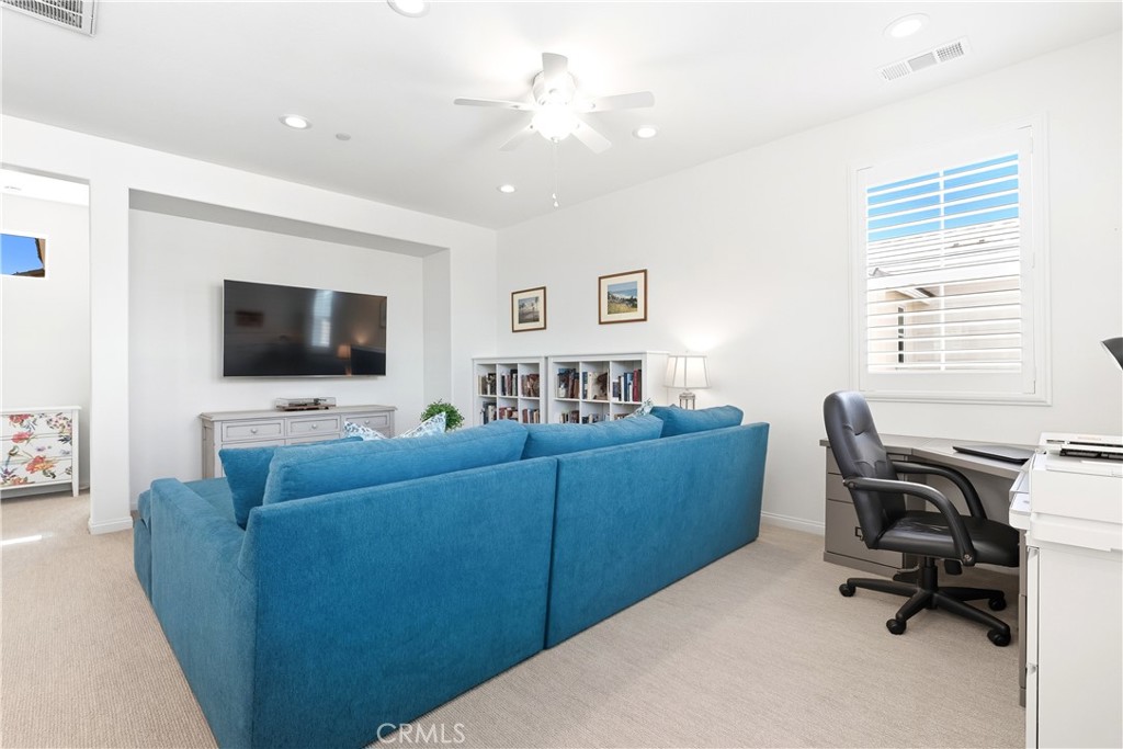 37 Garcilla Drive