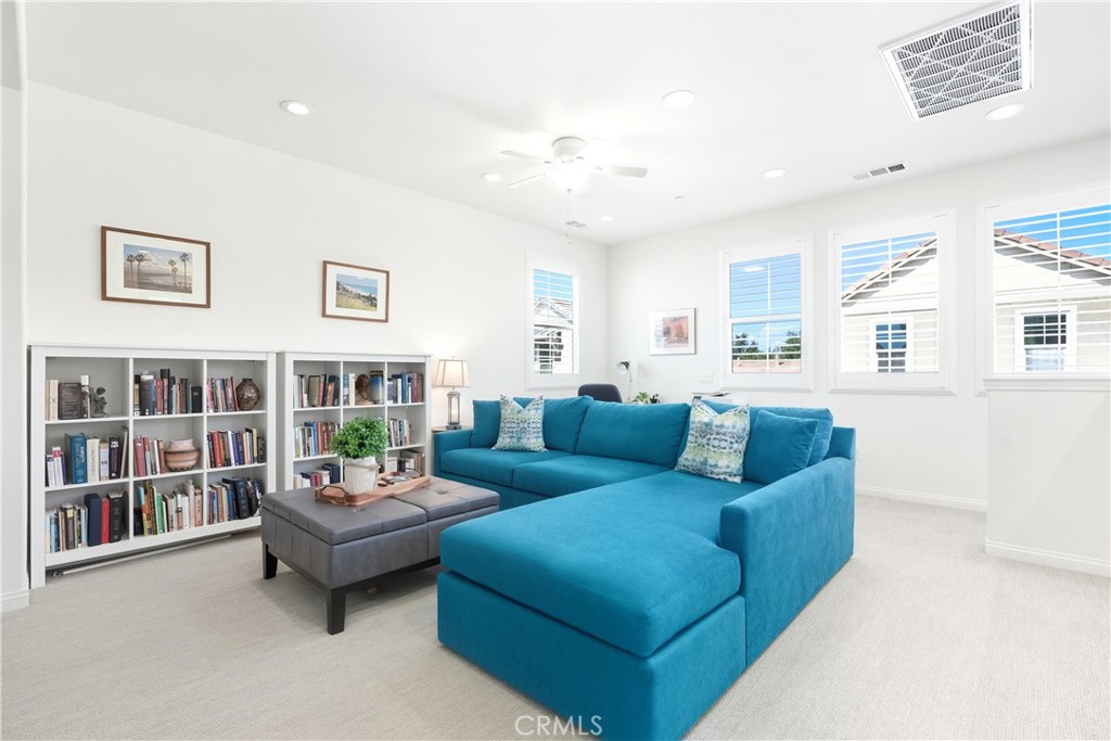 37 Garcilla Drive
