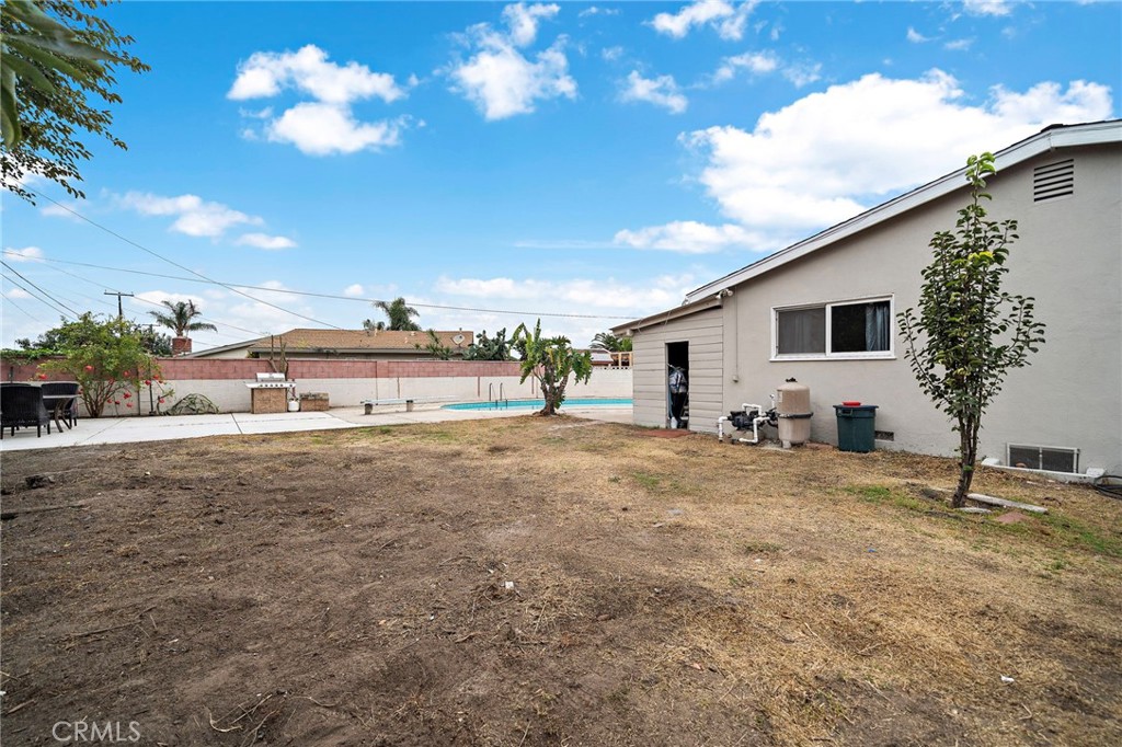 13411 Magnolia Street