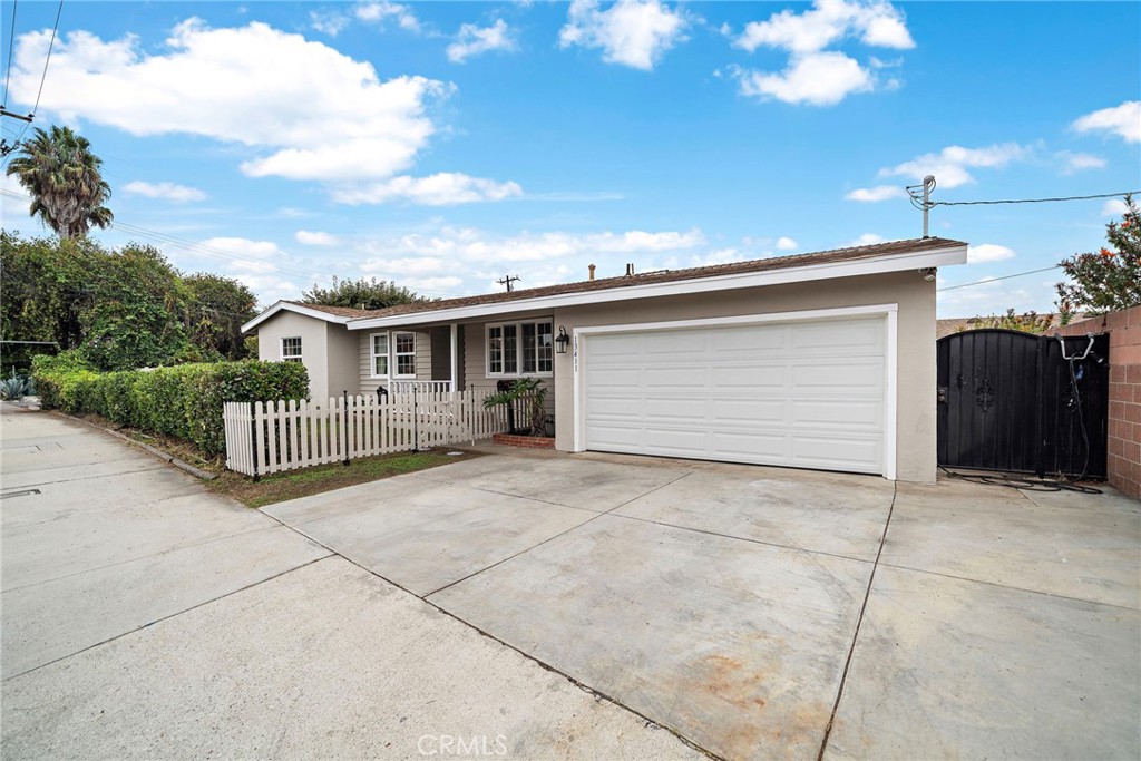 13411 Magnolia Street