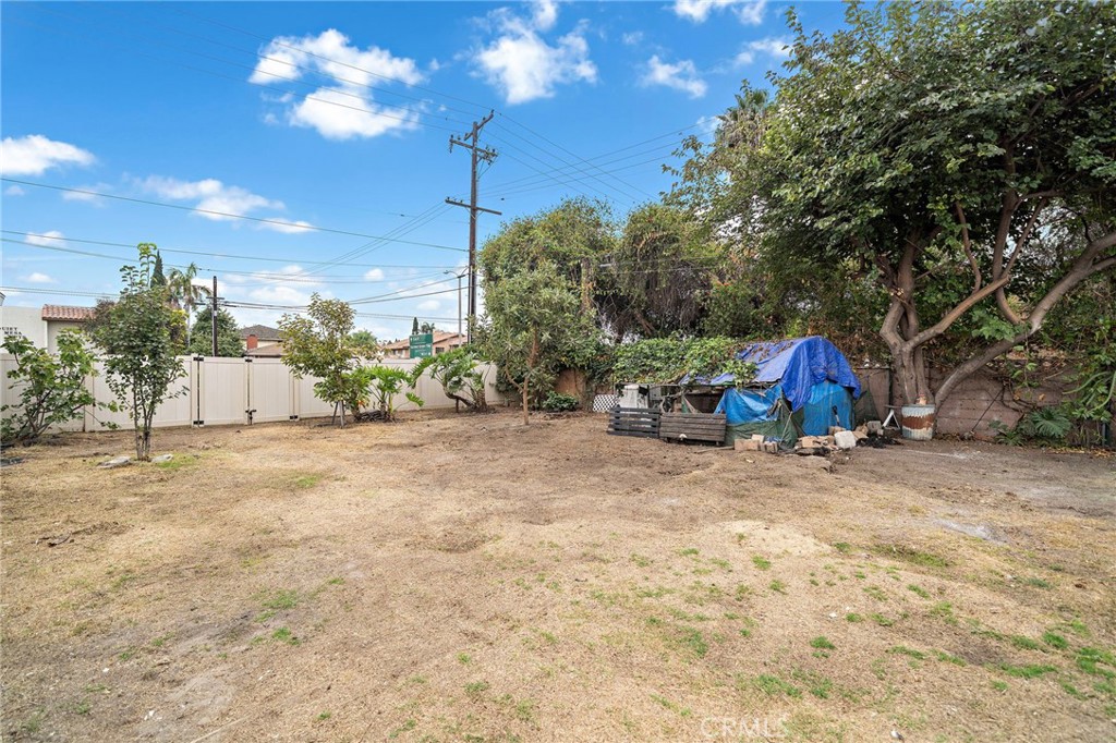 13411 Magnolia Street