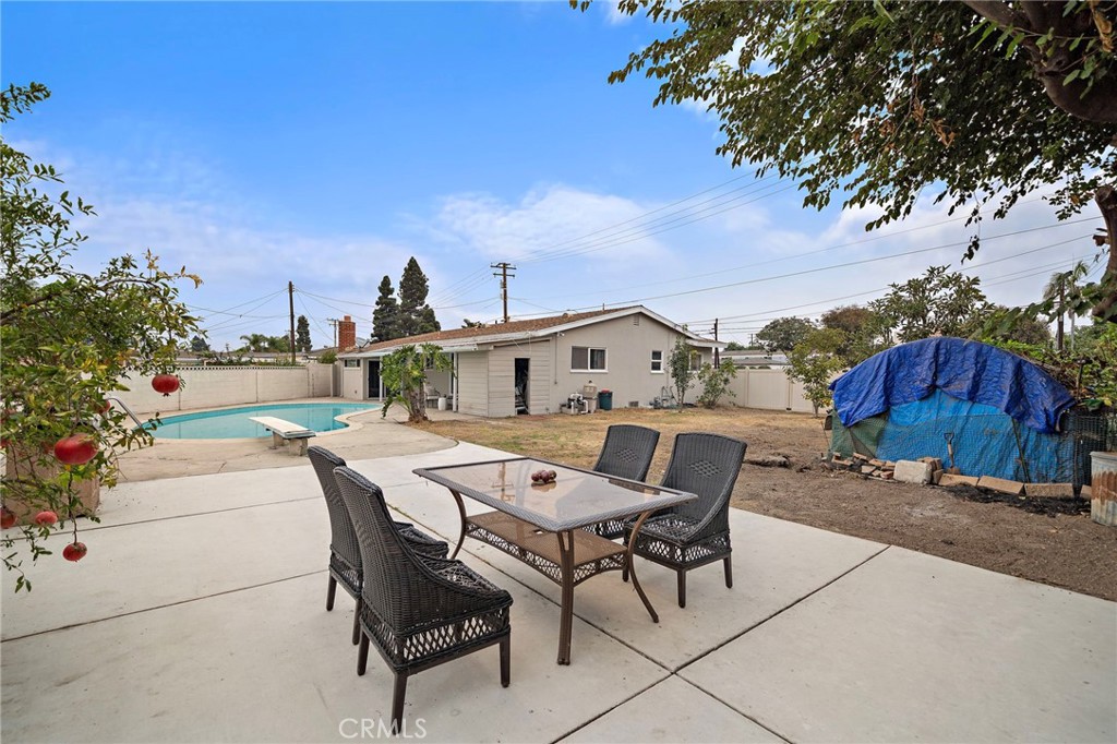 13411 Magnolia Street
