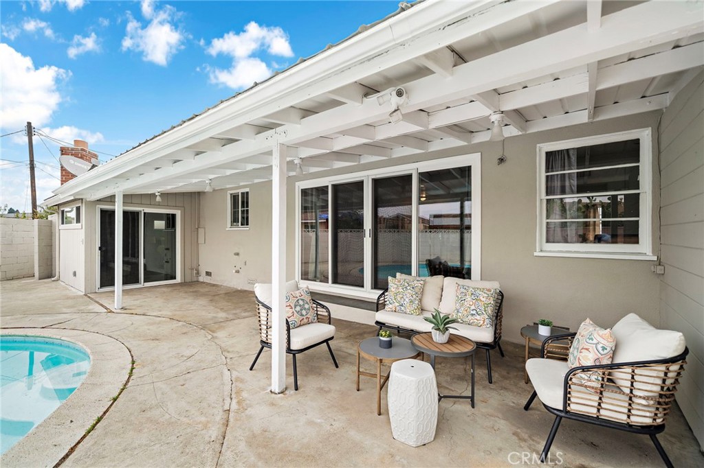 13411 Magnolia Street